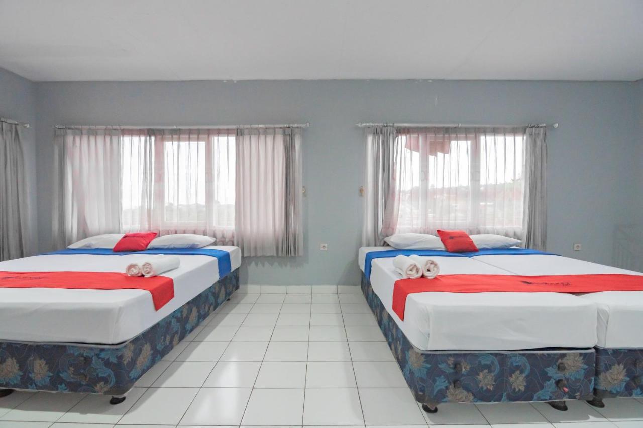Reddoorz At Jalan Raya Lembang Hotel Padasul Kültér fotó