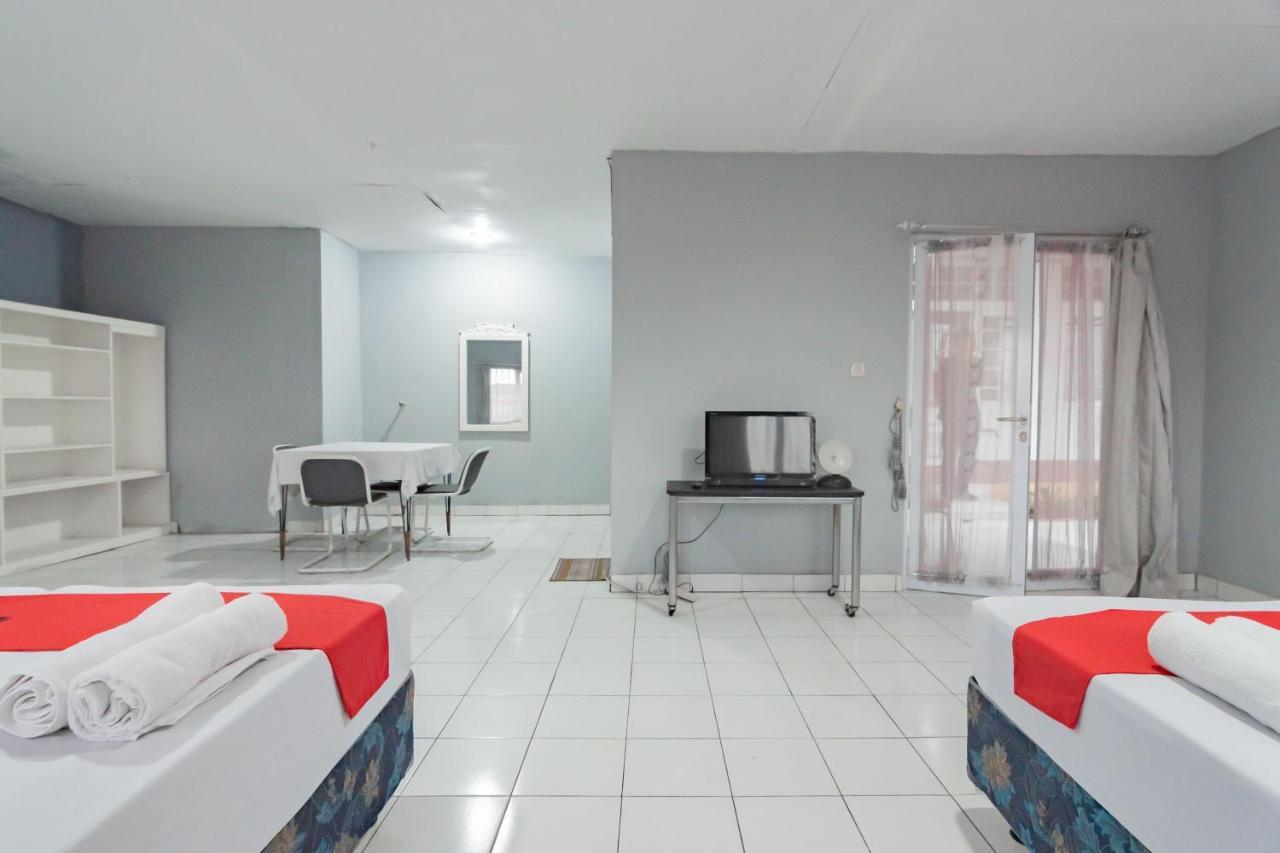 Reddoorz At Jalan Raya Lembang Hotel Padasul Kültér fotó