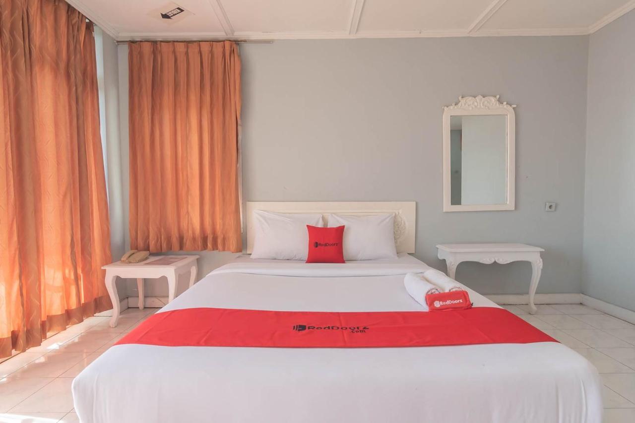 Reddoorz At Jalan Raya Lembang Hotel Padasul Kültér fotó